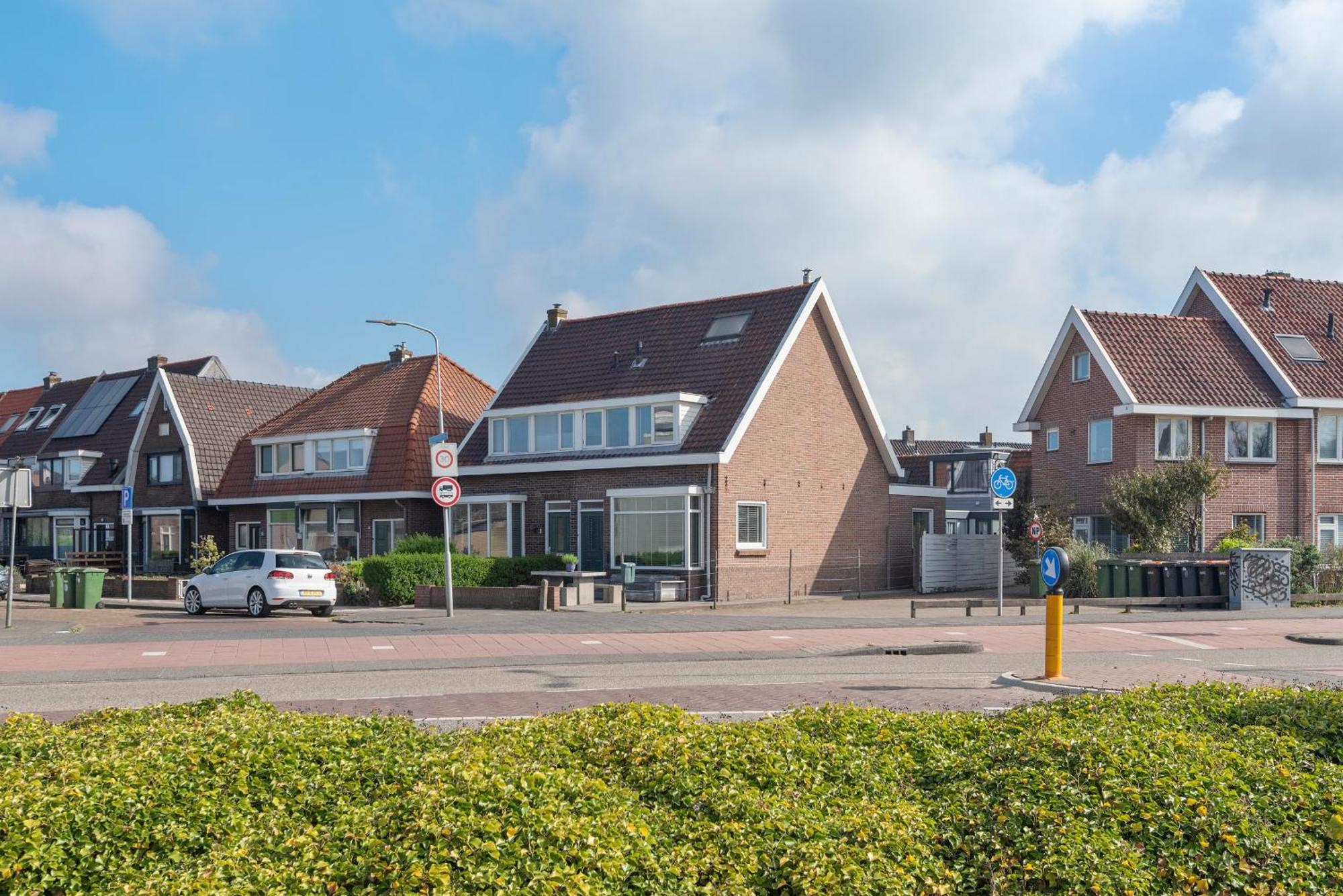 Wijkiki Surf House Wijk aan Zee Exterior foto